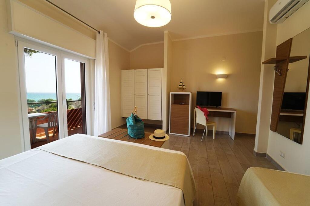 Hotel Villaggio Casarossa Crotone Zewnętrze zdjęcie